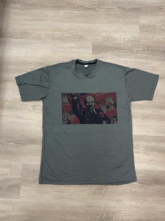 Comrade Lenin's Salute to Workers T-Shirt Salut du camarade Lénine aux travailleurs